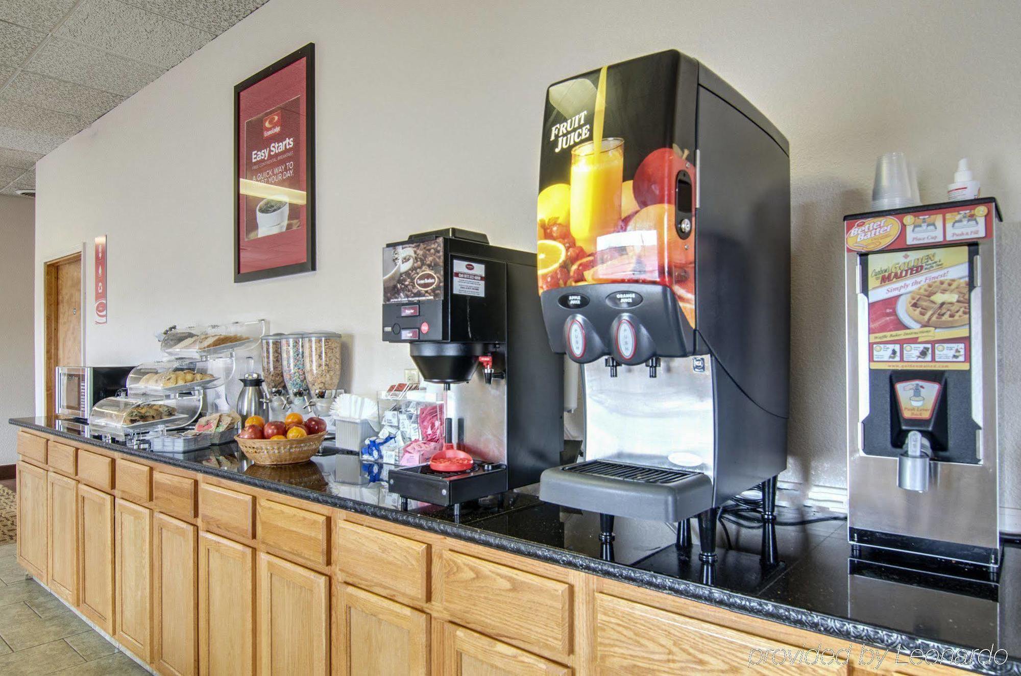 Americas Best Value Inn Salina Kültér fotó